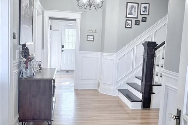Loft - 575 Murray Avenue, Bathurst, NB E2A1T8 Photo 5