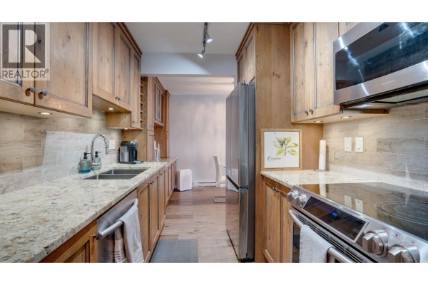 Laundry room - 575 Sutherland Avenue Unit# 222, Kelowna, BC V1Y8V1 Photo 4