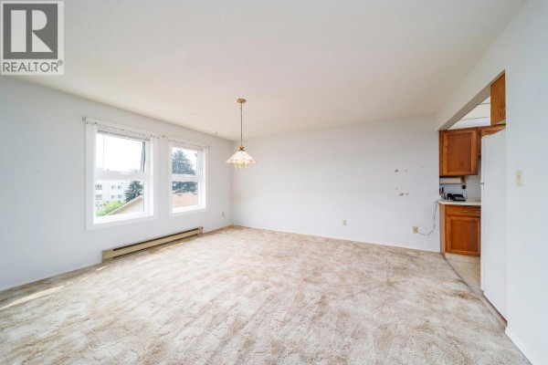 Primary Bedroom - 575 Sutherland Avenue Unit# 316, Kelowna, BC V1Y8V1 Photo 5