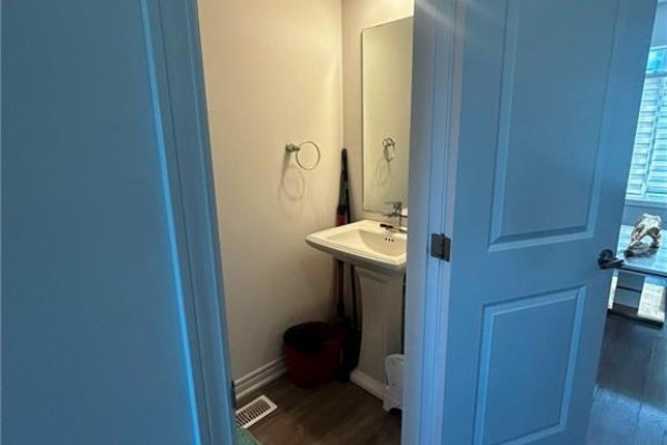 Bedroom - 575 Woodward Avenue Unit# 28, Hamilton, ON L8H0B3 Photo 4