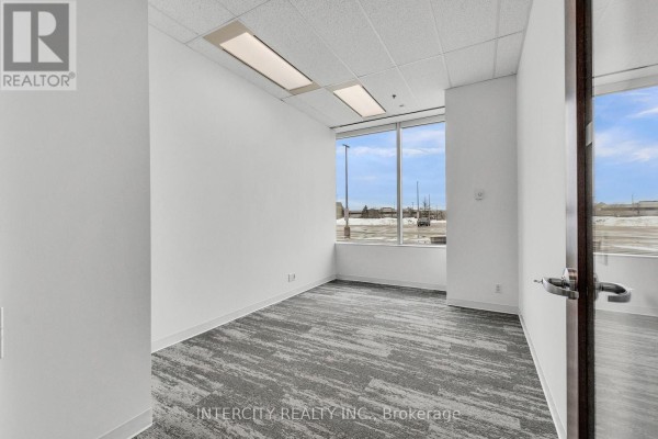 202 - 5750 Explorer Drive, Mississauga, ON L4W5K9 Photo 5