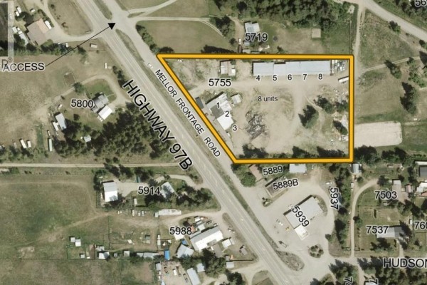 5755 Mellor Frontage Road, Salmon Arm, BC V1E2R1 Photo 2