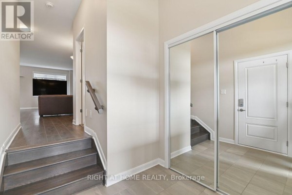 576 Prominence Way, Ottawa, ON, photo 3