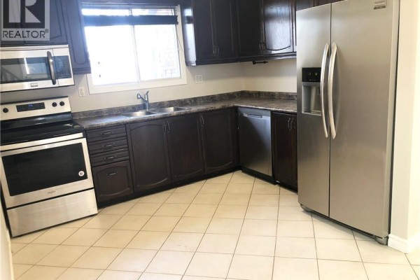 576 Templemead Drive Unit# 1, Hamilton, ON, photo 3