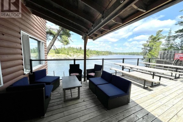 Living room - 5760 A&b Highway 71, Sioux Narrows Nestor Falls, ON P0X1N0 Photo 4