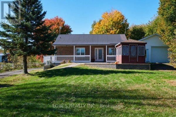 Kitchen - 5760 Barton Road, Champlain, ON K0B1R0 Photo 2
