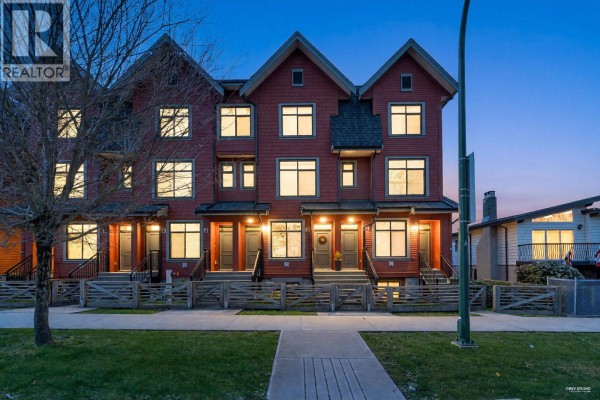 5795 Wales Street, Vancouver, BC V5R0E6 Photo 2