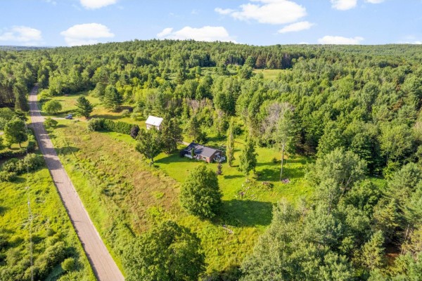 57c Ch. De Moorehead, Clarendon, QC, photo 3