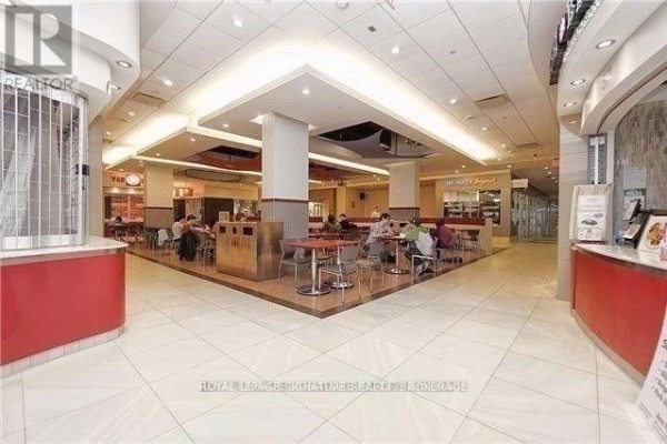 58 - 384 Yonge Street, Toronto, ON M5B1S8 Photo 2