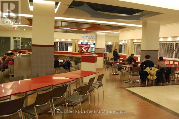 58 - 384 Yonge Street, Toronto, ON M5B1S8 Photo 4