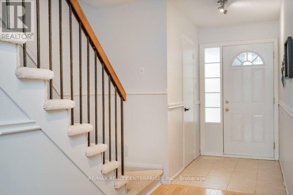 Family room - 58 - 830 Stainton Drive, Mississauga, ON L5C2Z3 Photo 3