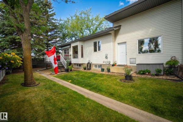 Primary Bedroom - #58 10 Blackburn Dr W Sw, Edmonton, AB T6W1C2 Photo 5