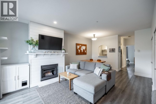 58 2422 Hawthorne Avenue, Port Coquitlam, BC V3C6K7 Photo 2