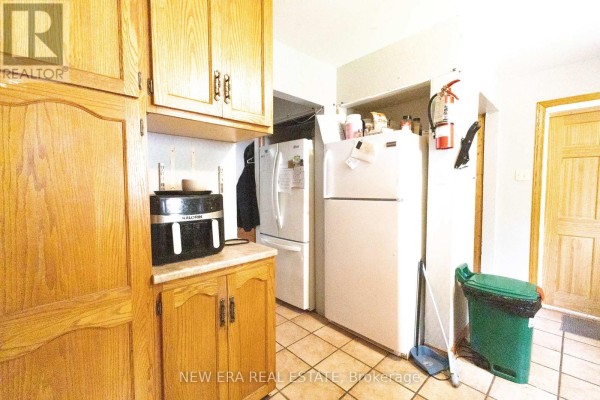 Bedroom - 58 Amherst Drive, Kitchener, ON N2P1C9 Photo 2