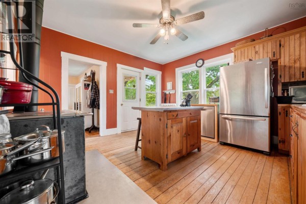 Living room - 58 Branch Road, River Hebert, NS B0L1G0 Photo 3