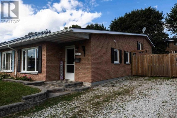 58 Cambridge Pl, Sault Ste  Marie, ON, photo 3