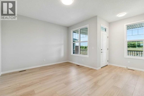 58 Creekview Avenue, Calgary, AB, photo 3