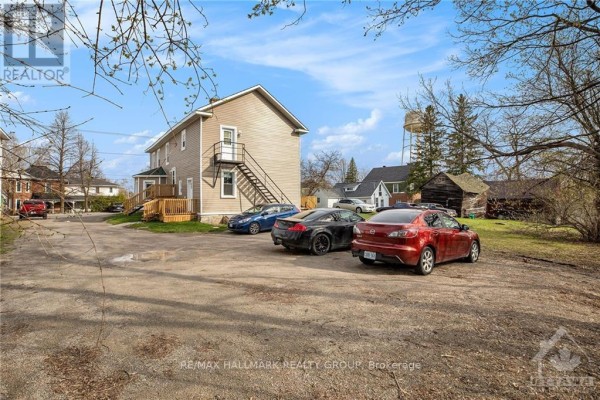 58 Harvey Street, Perth, ON K7H1W9 Photo 3