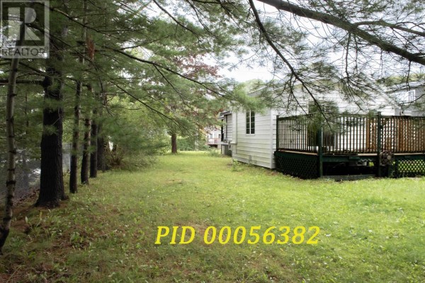 Laundry / Bath - 58 Jackson Road, Dartmouth, NS B4A4A3 Photo 2