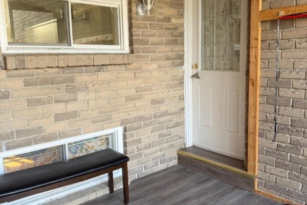 Living room - 58 Muirlands Drive, Toronto, ON M1V2B4 Photo 2