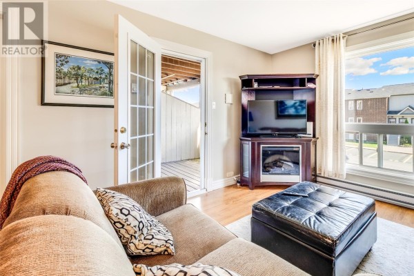Living room - 58 Pasadena Crescent Unit#202, St  John S, NL A1E4S2 Photo 3