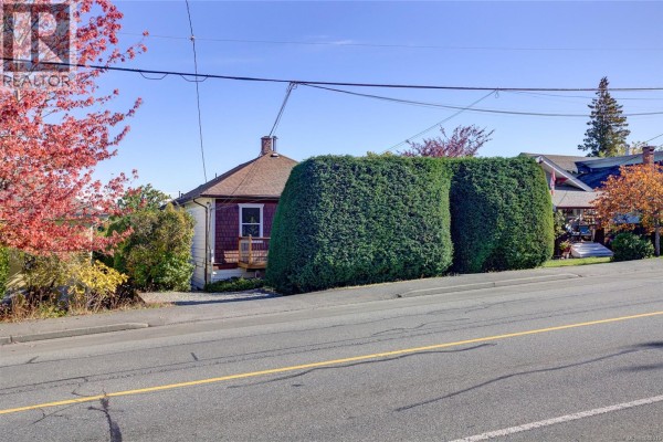 Bathroom - 58 Pine St, Nanaimo, BC V9R2B2 Photo 4