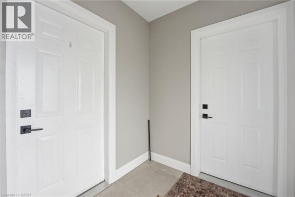 Kitchen - 58 Rosslyn Avenue N Unit# 2, Hamilton, ON L8L7P4 Photo 4