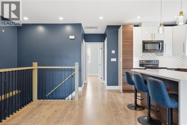 58 Rosslyn Avenue N Unit# 2, Hamilton, ON L8L7P4 Photo 5