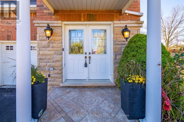 Eating area - 58 Sir Jacobs Crescent, Brampton, ON L7A3V2 Photo 3