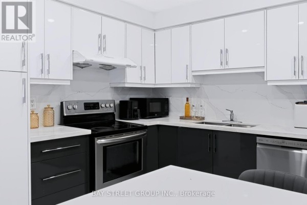 Bedroom 2 - 58 Tambrook Drive, Toronto, ON M1W3L9 Photo 4
