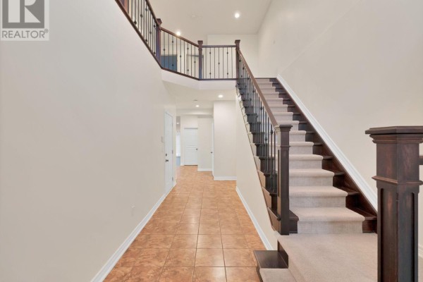 58 Tanner Drive, Pelham, ON L0S1E4 Photo 3