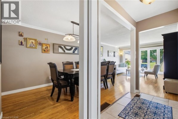 4pc Bathroom - 58 Tindale Court, Hamilton, ON L8K6C7 Photo 5