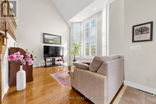 Family room - 58 Treeline Boulevard, Brampton, ON L6P1E4 Photo 5