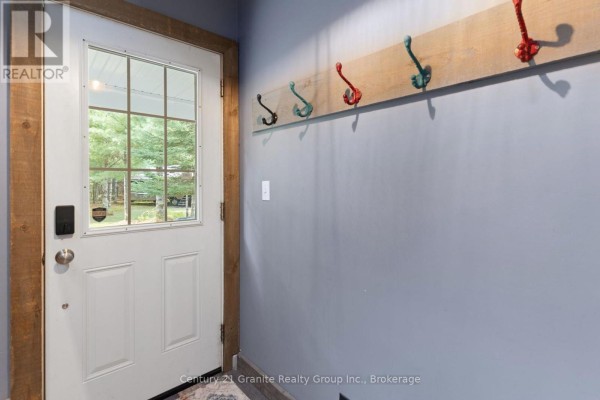 Primary Bedroom - 58 Winchester Drive, Kawartha Lakes, ON K0M1C0 Photo 4