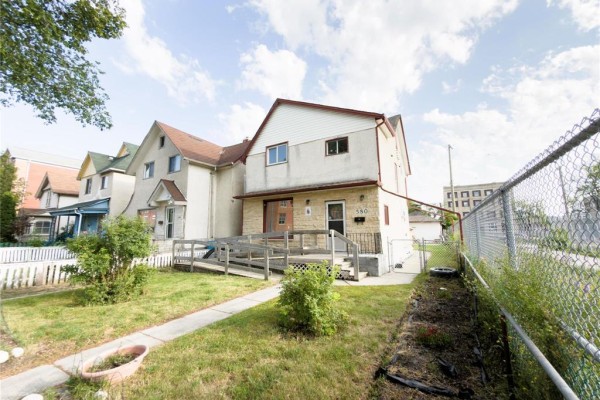 4pc Bathroom - 580 Bannatyne Avenue, Winnipeg, MB R3A0G7 Photo 2