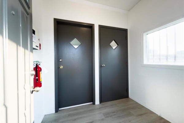 Bedroom - 580 Bannatyne Avenue, Winnipeg, MB R3A0G7 Photo 3