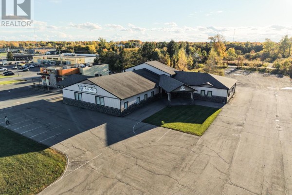 580 Main Street S, North Glengarry, ON K0C1A0 Photo 2