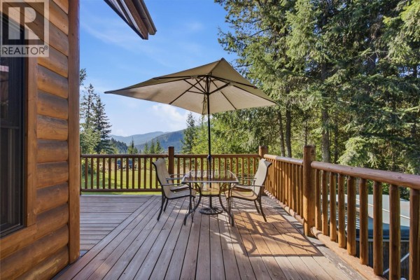 580 Park Drive, Clearwater, BC, photo 3