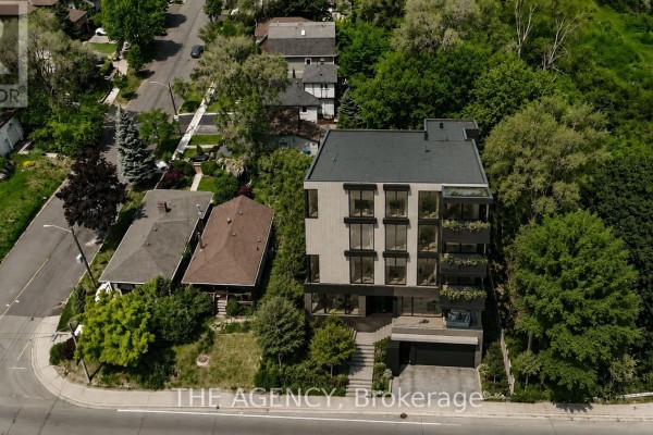 580 The Queensway, Toronto, ON, photo 2