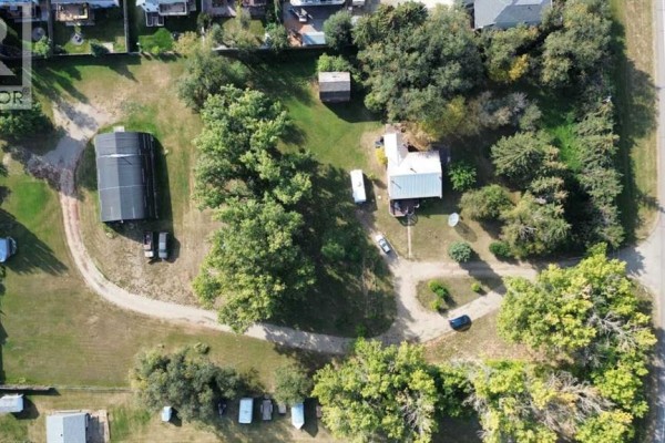 5801 Lakeshore Drive, Sylvan Lake, AB, photo 2