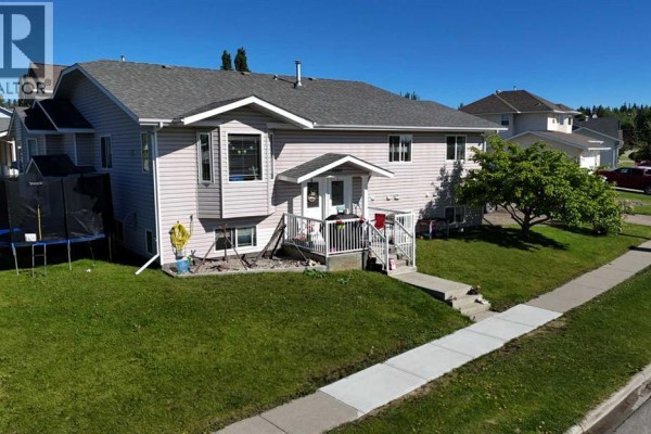 5802, 12 Avenue, Edson, AB, photo 3