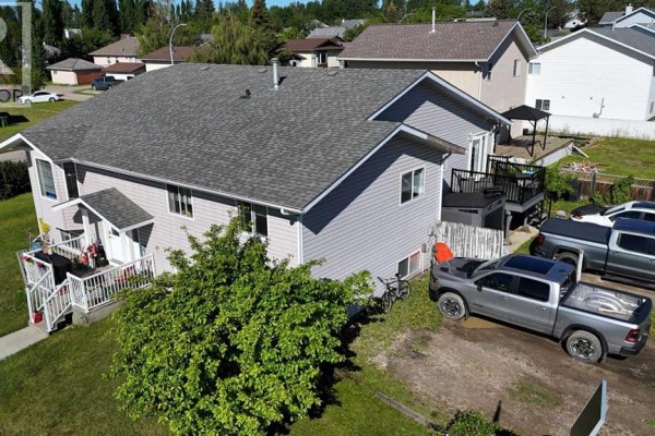 4pc Bathroom - 5802, 12 Avenue, Edson, AB T7E1X2 Photo 5