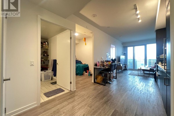 Kitchen - 5803 - 55 Cooper Street, Toronto, ON M5E0G1 Photo 2