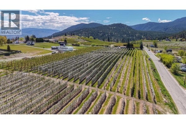 5803 Lewes Avenue, Summerland, BC V0H1Z2 Photo 2