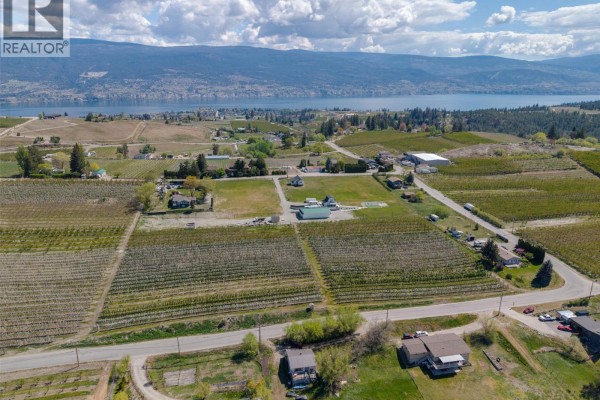 5803 Lewes Avenue, Summerland, BC V0H1Z2 Photo 5