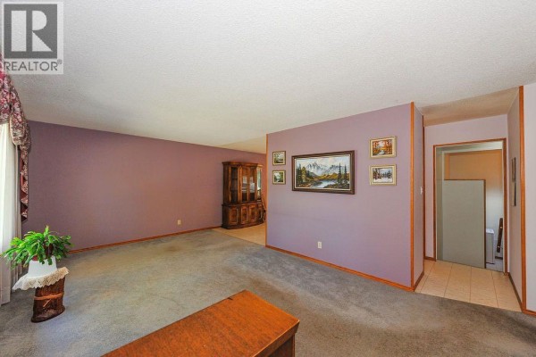Recreational, Games room - 5805 43 Avenue, Camrose, AB T4V0A5 Photo 5