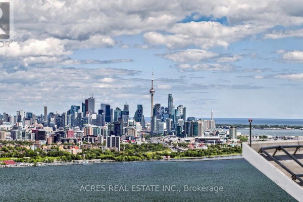 5806 - 30 Shore Breeze Drive, Toronto, ON, photo 2