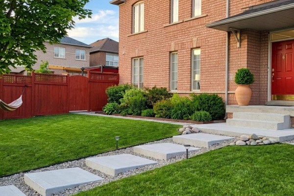 5806 Rainberry Drive, Mississauga, ON, photo 2