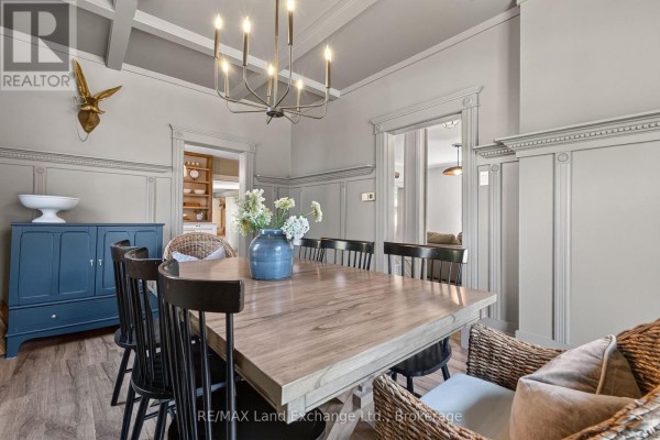 Dining room - 581 Queen Street, Kincardine, ON N2Z2J1 Photo 3