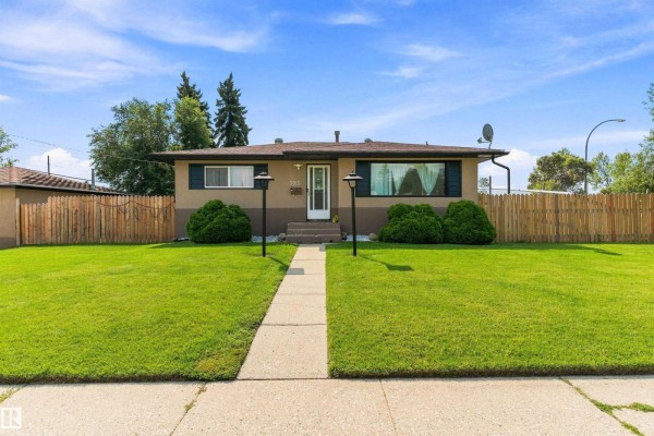 5815 136 Av Nw, Edmonton